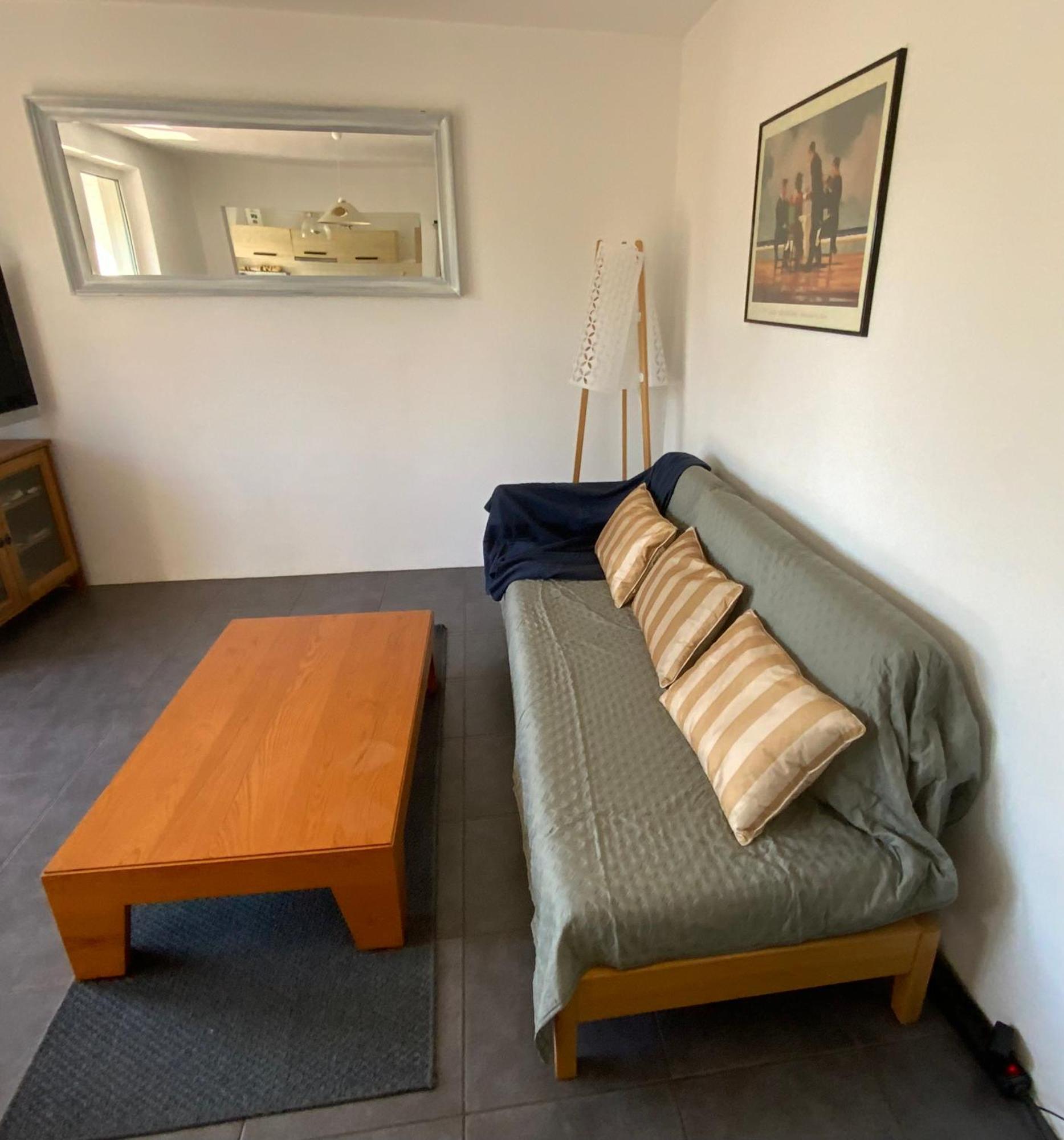 Luminous Apartment In Kehl Near Strasbourg, Conveniently Located Next To A Tram Stop With Direct Access To Strasbourg City Centre Luaran gambar